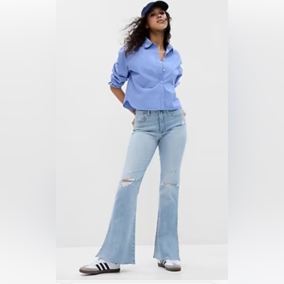 NWT GAP High Rise '70s Flare Jeans Size 29 - Picture 1 of 8